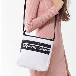 Lesportsac Crossbag